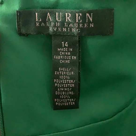 Women’s dress - Picture 5 of 5